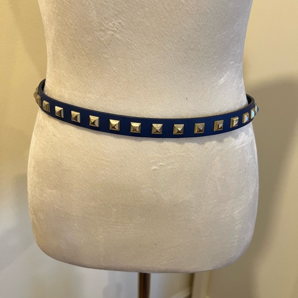 Maje Leather belt with Rockstud design